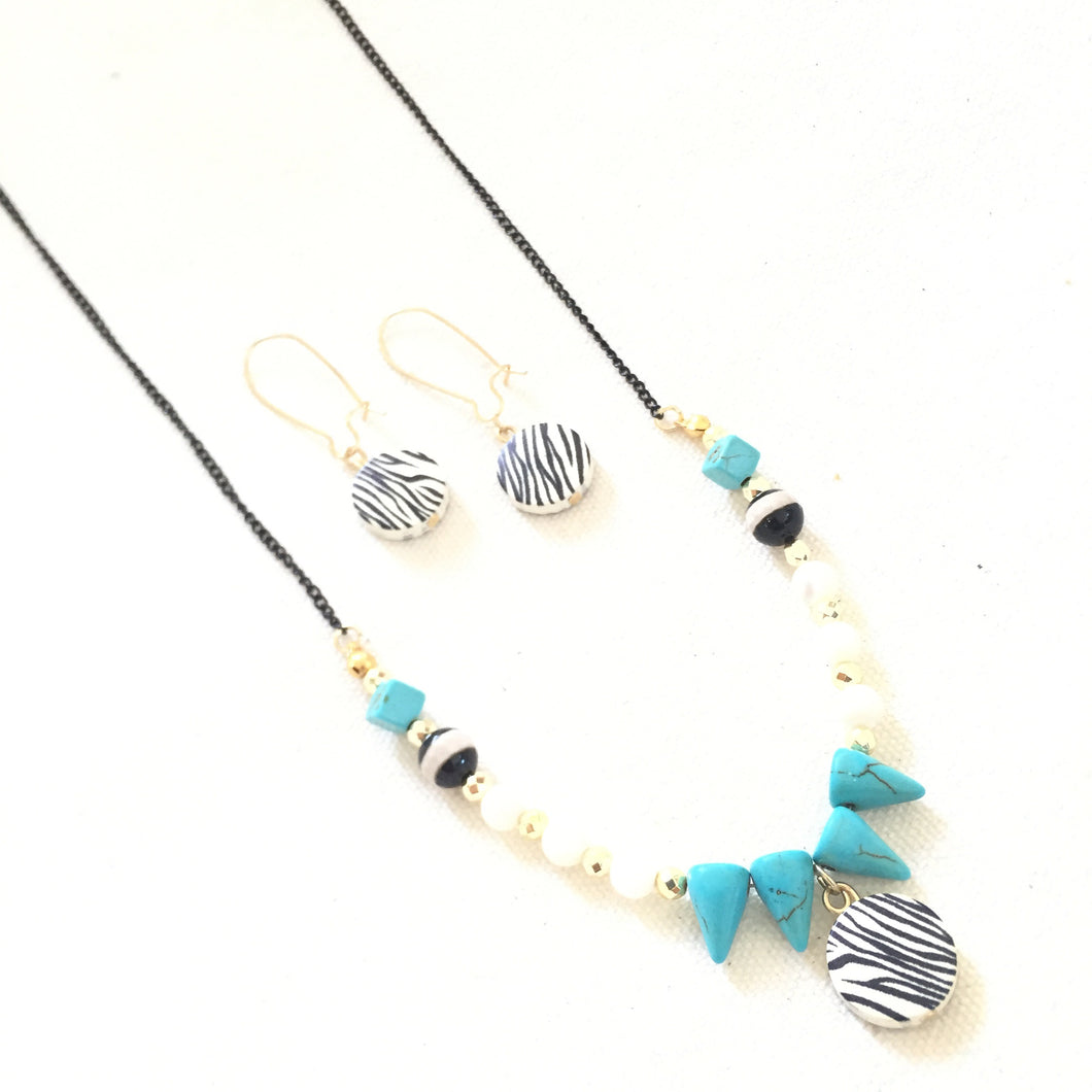 Zebra necklace