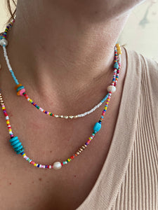 Multi color necklace